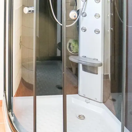 Holiday home 2 Bedroom Awesome In Krakow am See